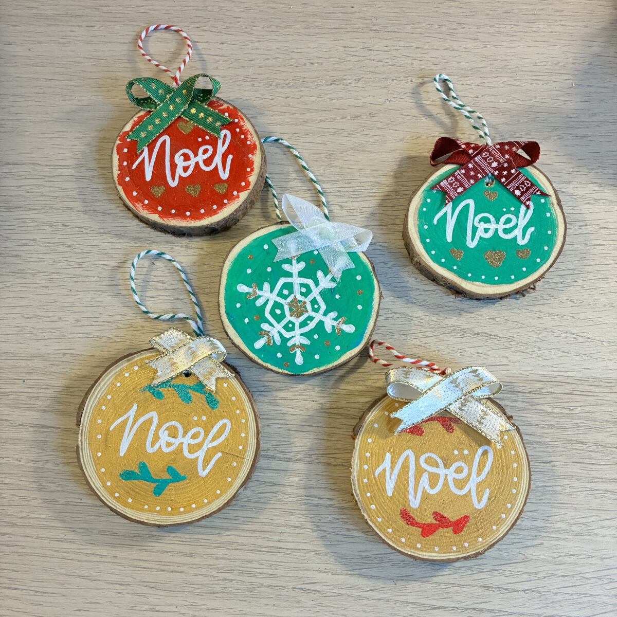 Lot décorations sapin